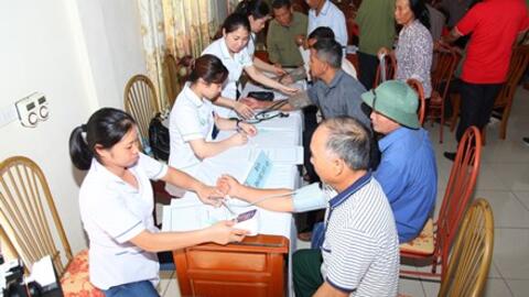 Chương trình khám bệnh, tư vấn sức khỏe cấp thuốc miễn phí cho nạn nhân chất độc da cam/dioxin huyện Kim Sơn