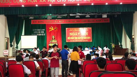 Trường Cao đẳng Cơ điện Xây dựng Việt Xô tổ chức ngày hội hiến máu toàn trường