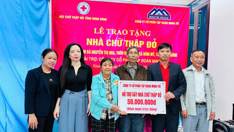 HỘI CHỮ THẬP ĐỎ TỈNH NINH BÌNH TRAO TẶNG NHÀ CHỮ THẬP ĐỎ CHO HỘ GIA ĐÌNH KHÓ KHĂN TẠI XÃ BÌNH MỸ