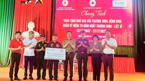 Hội Chữ thập đỏ tỉnh Ninh Bình phối hợp tổ chức chương trình tri ân thương binh, bệnh binh và người có công với cách mạng
