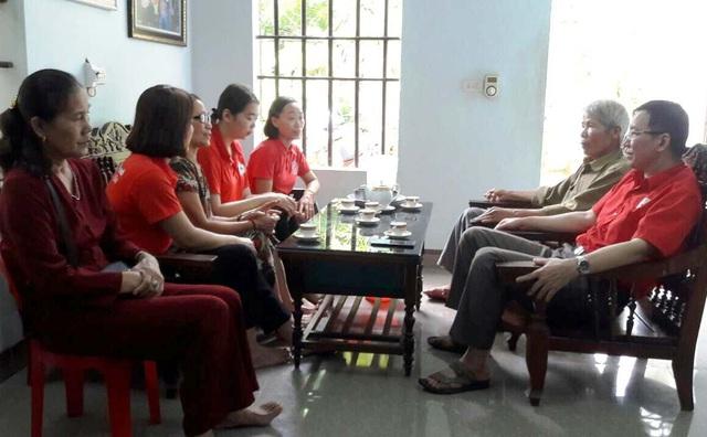 Bố đẻ người đàn ông hiến mô tạng cứu sống nhiều bệnh nhân hiến giác mạc khi qua đời - 3 Bố đẻ người đàn ông hiến mô tạng cứu sống nhiều bệnh nhân hiến giác mạc khi qua đời - 3